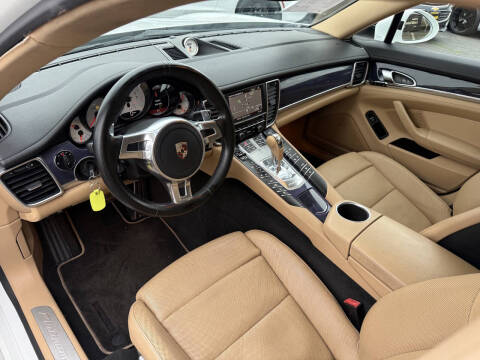 2013 Porsche Panamera