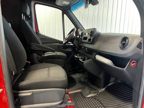 2019 Freightliner Sprinter 2500