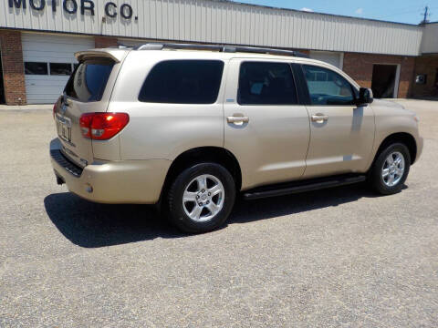 2016 Toyota Sequoia SR5