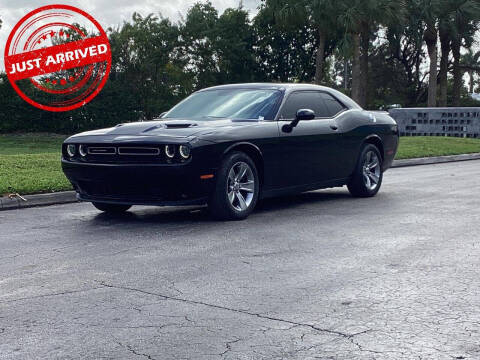 2019 Dodge Challenger SXT