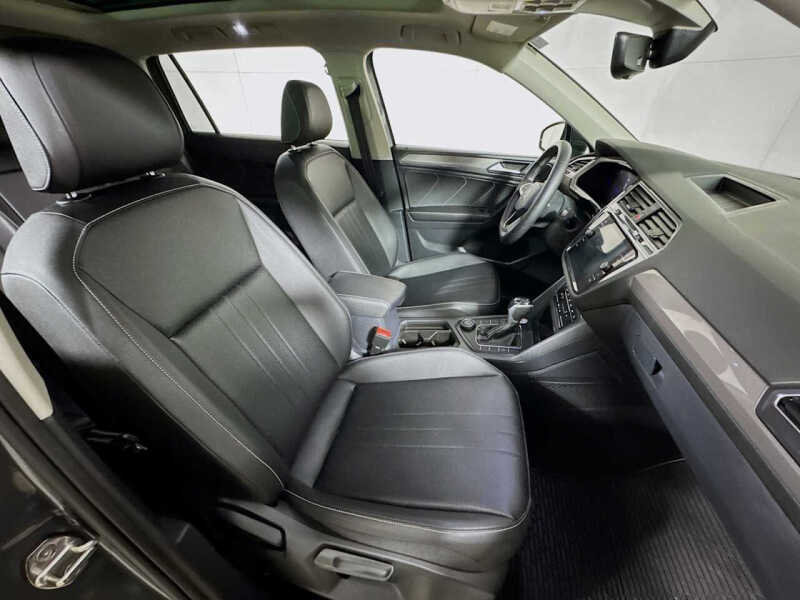 2023 Volkswagen Tiguan SE 4Motion