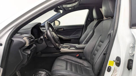 2017 Lexus IS 300