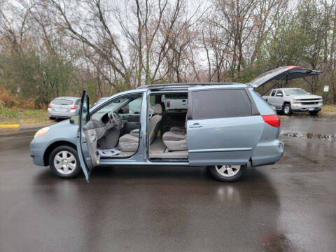 2006 Toyota Sienna
