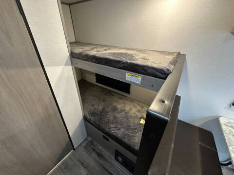 2023 Keystone RV Dutchmen Coleman 17B