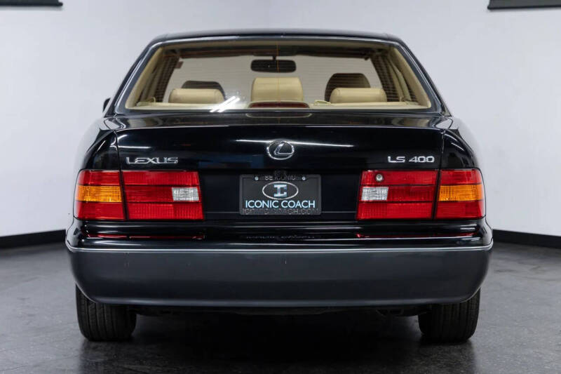 1999 Lexus LS 400