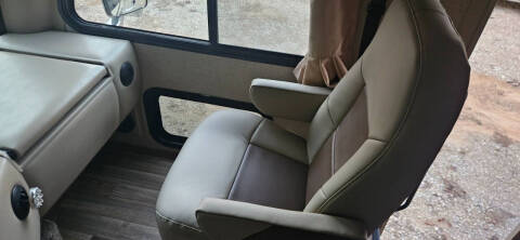 2017 Thor Motor Coach ACE 30.1