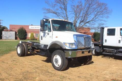 2004 International WorkStar 7400 for sale at Vehicle Network - Hunting Creek Motors in Statesville NC