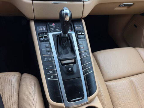 2017 Porsche Macan S