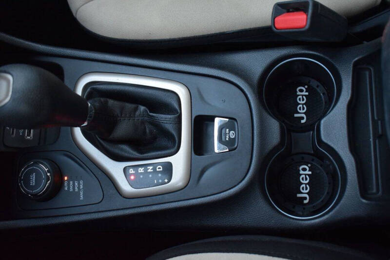 2017 Jeep Cherokee 75th Anniversary