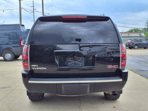 2012 GMC Yukon Denali