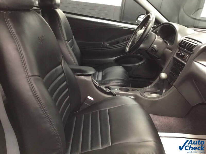 2001 Ford Mustang GT