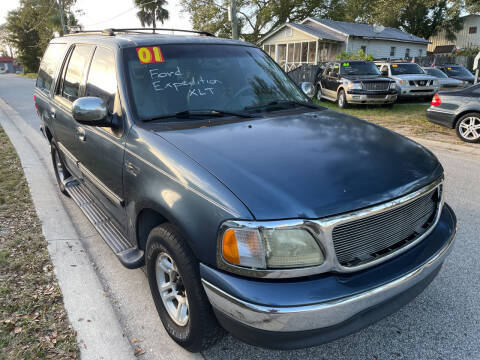 2001 Ford Expedition for sale at Castagna Auto Sales LLC in Saint Augustine FL