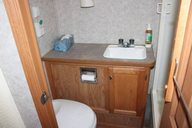 2004 Chevrolet Kodiak C5500 29