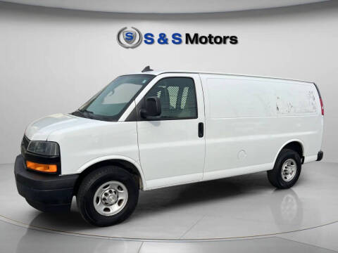 2018 Chevrolet Express 2500