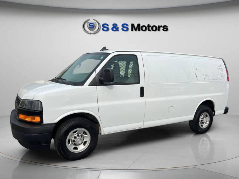 2018 Chevrolet Express 2500