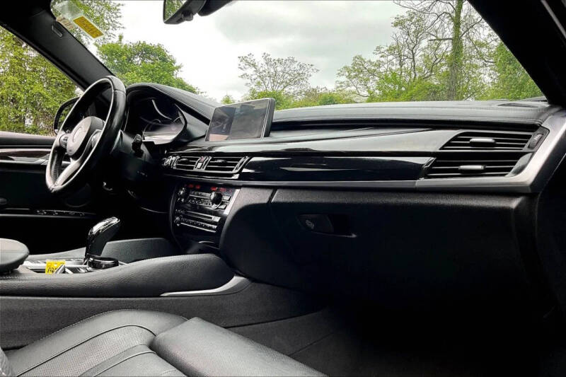 2017 BMW X6 xDrive35i