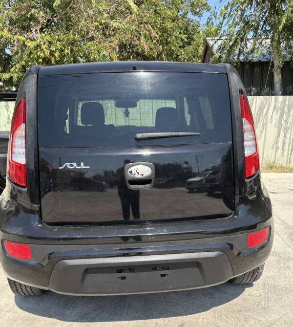 2013 Kia Soul +