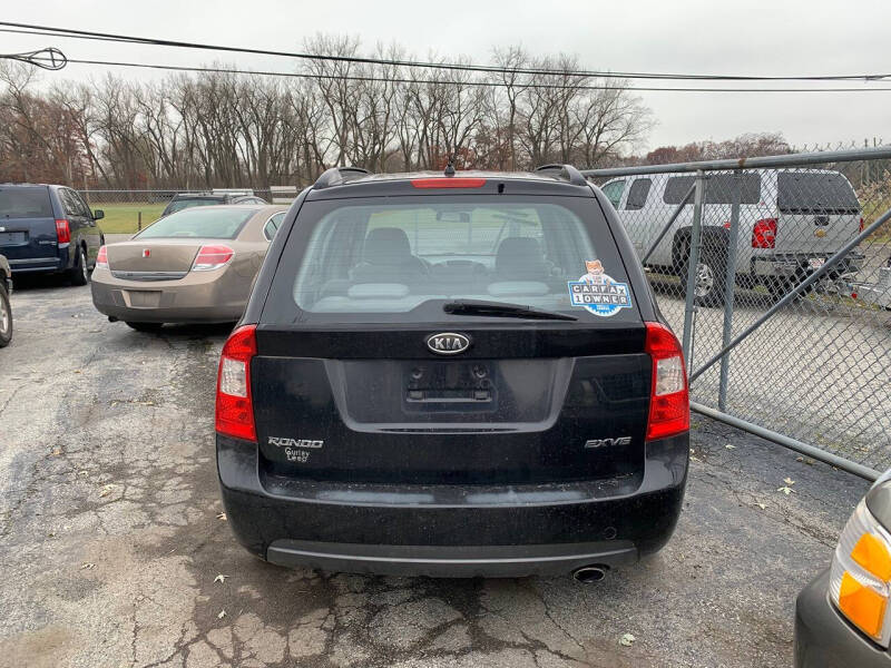 2007 Kia Rondo EX