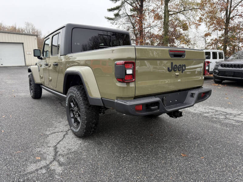 2026 Jeep Gladiator Willys