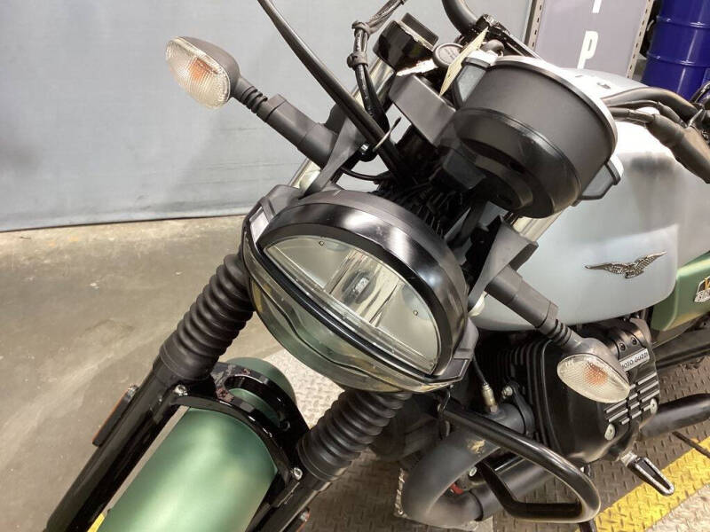 2021 Moto Guzzi V7 Stone Centenario E5