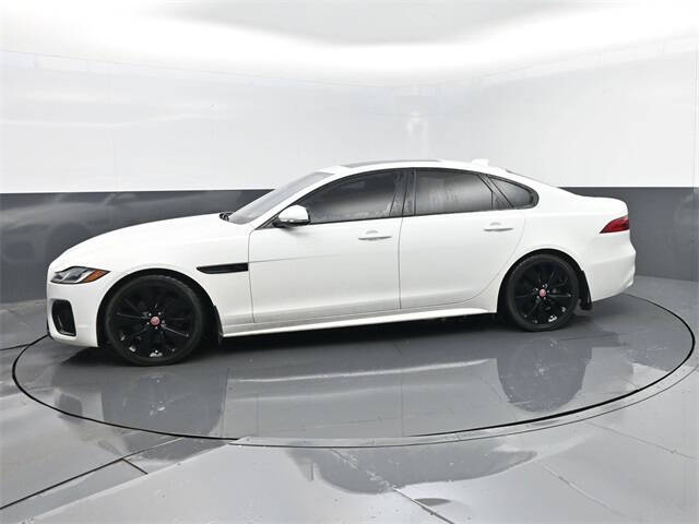 2022 Jaguar XF P300 R-Dynamic SE