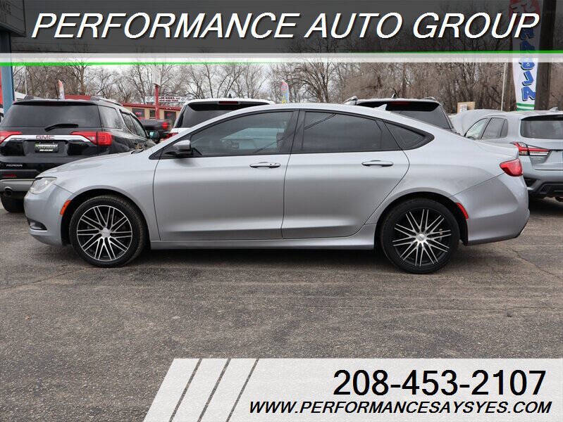 2015 Chrysler 200 S