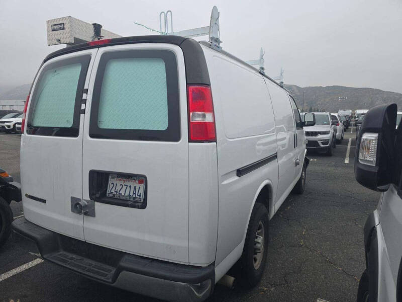 2023 Chevrolet Express 2500