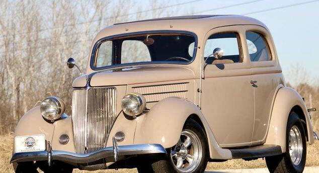 1936 Ford Custom 91
