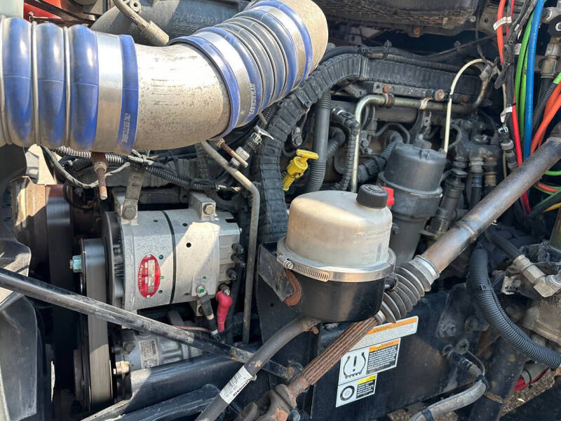 2017 Peterbilt 579