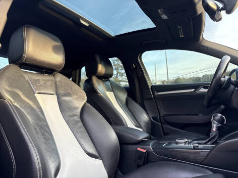 2015 Audi S3 2.0T quattro Prestige