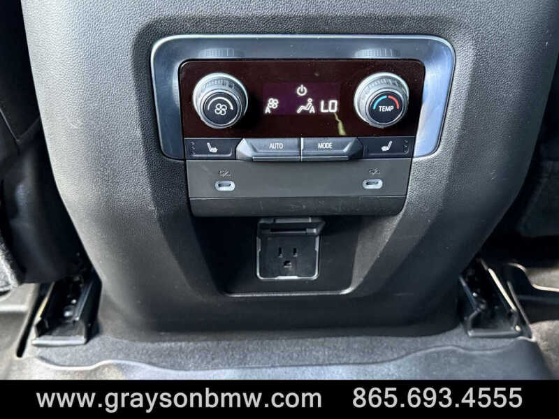 2021 Chevrolet Suburban High Country