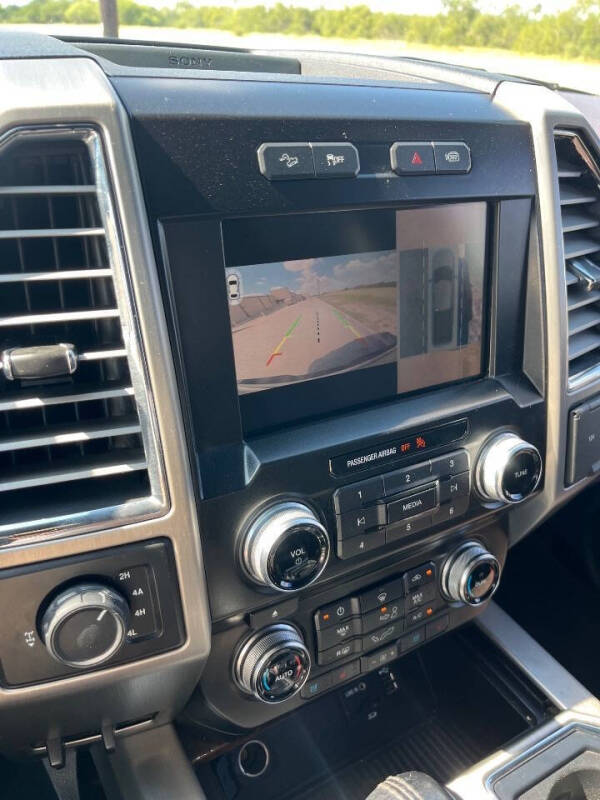 2015 Ford F-150 Platinum