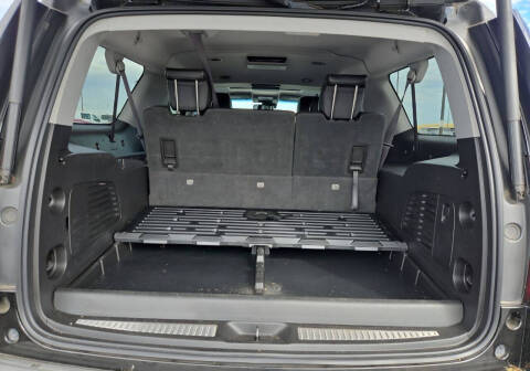 2016 Chevrolet Suburban LT