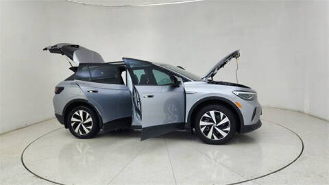 2023 Volkswagen ID.4 Pro