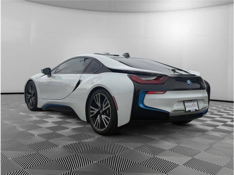 2016 BMW i8