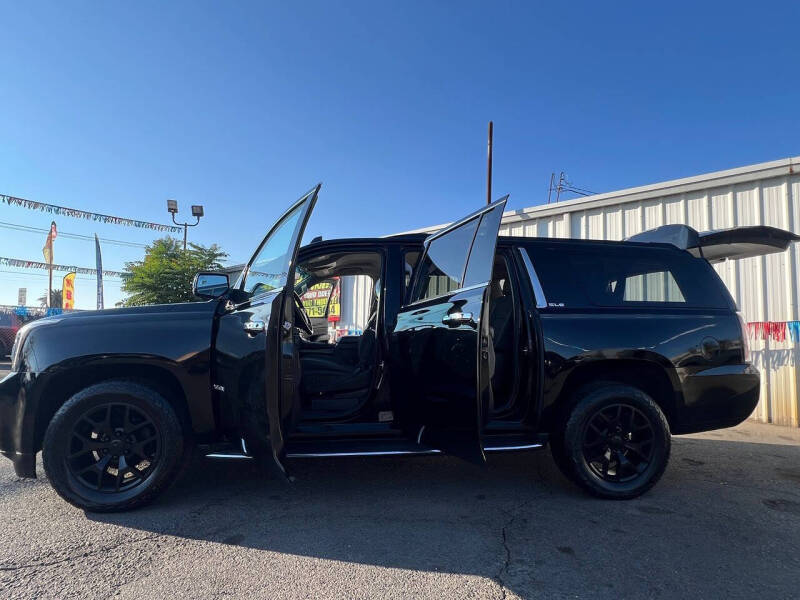 2016 GMC Yukon XL SLE