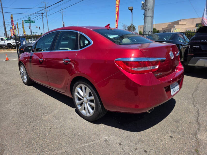 2013 Buick Verano Leather Group