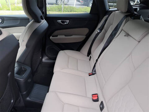 2026 Volvo XC60 T8 Plus