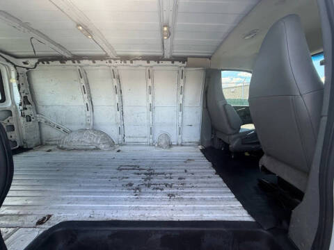 2016 Chevrolet Express 2500