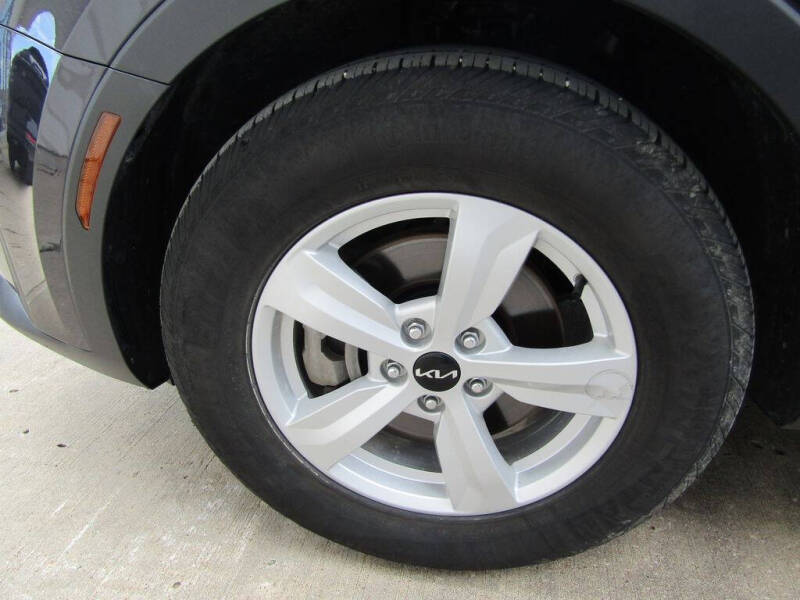 2025 Kia Sorento LX