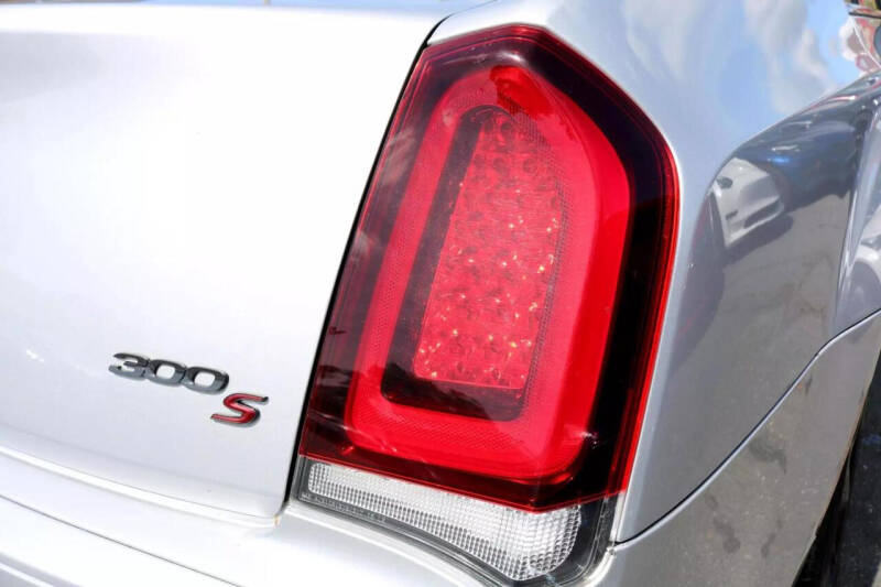 2021 Chrysler 300 S V6