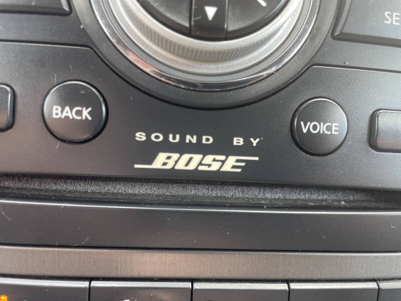 2012 Nissan Armada Platinum