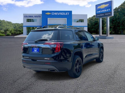 2023 GMC Acadia AT4