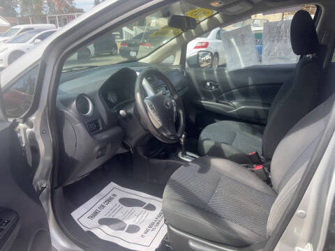 2015 Nissan Versa Note SV