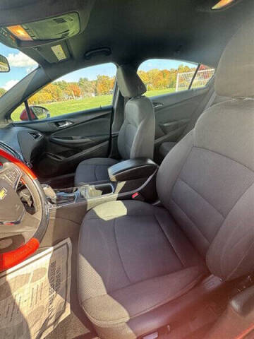 2017 Chevrolet Cruze LT Auto