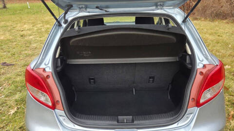 2013 Mazda MAZDA2 Sport