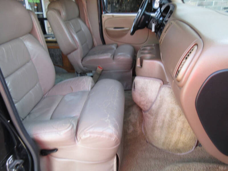 1999 Dodge Ram Van 1500