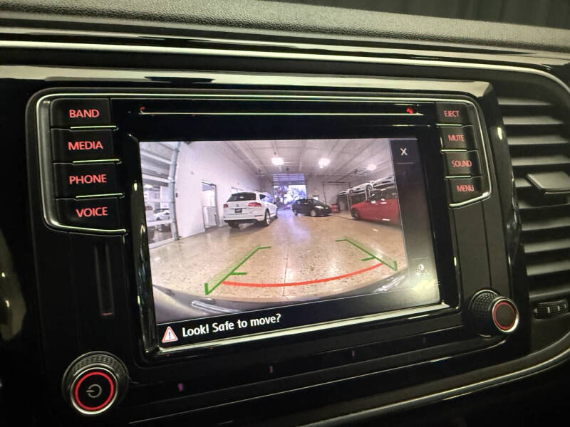 2016 Volkswagen Beetle 1.8T SE PZEV