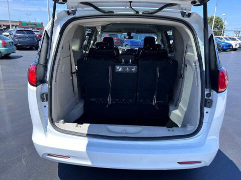 2021 Chrysler Voyager LXi