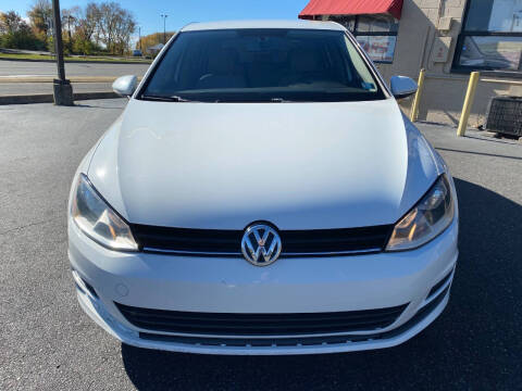 2015 Volkswagen Golf TDI S
